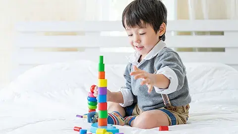 Tips Ajari si Kecil Merapikan Mainannya