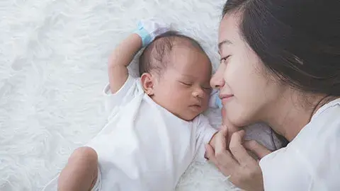 Mengapa Gerak Si Kecil Menyentak