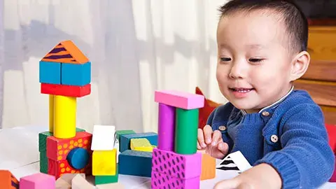Stimulasi  si kecil Usia 10-12 bulan