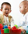 Memahami Perkembangan Otak Si Kecil Usia 3 sampai 6 Bulan